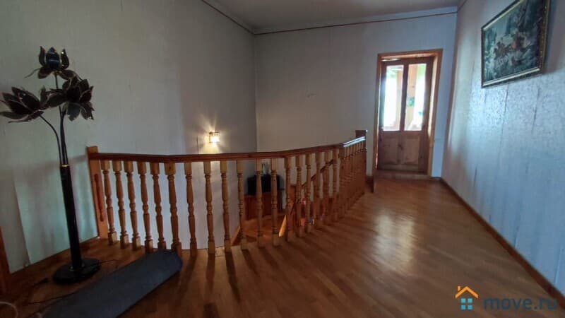 дом, 226 м², 6 соток
