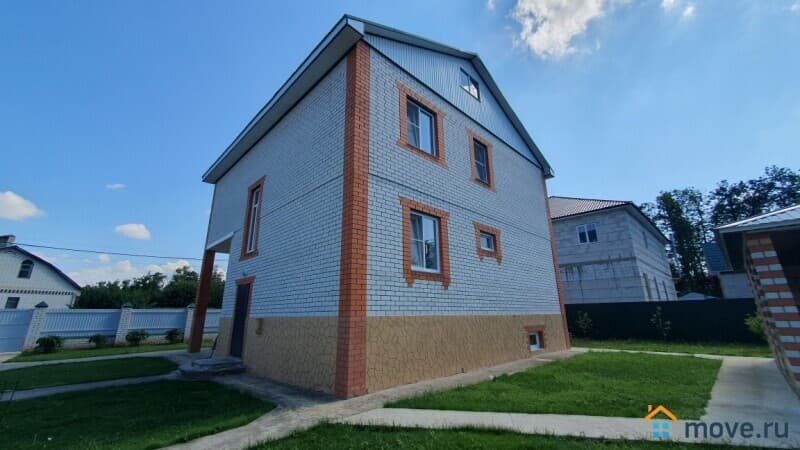 дом, 247 м², 22 сотки