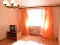 Сдается посуточно однокомнатная квартира, 40 м², этаж 2 из 9. Фото 1