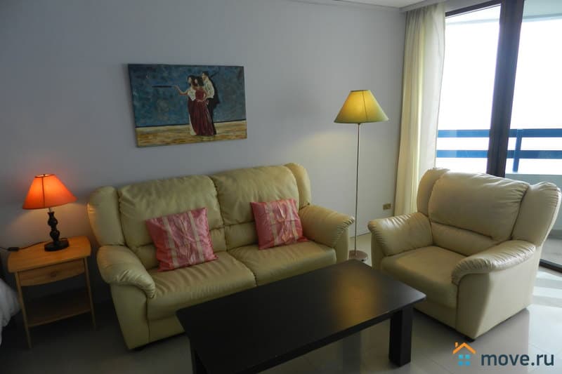 студия, 52 м²