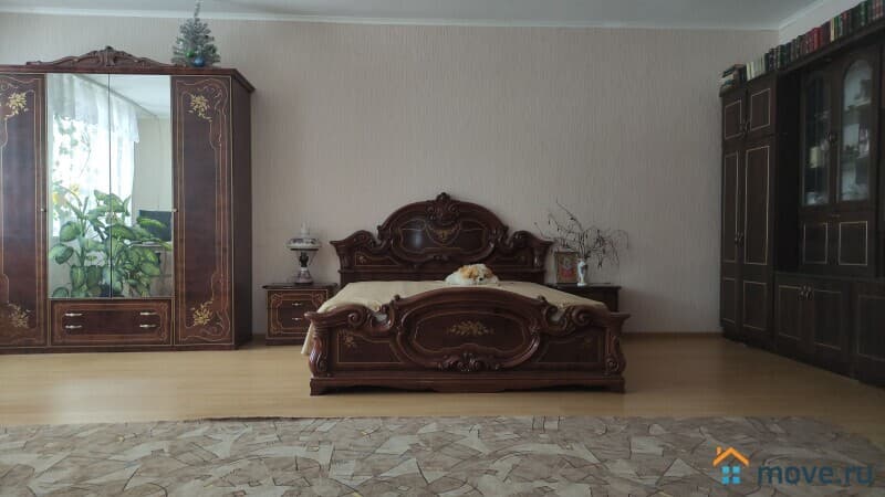 гостиница, 700 м²