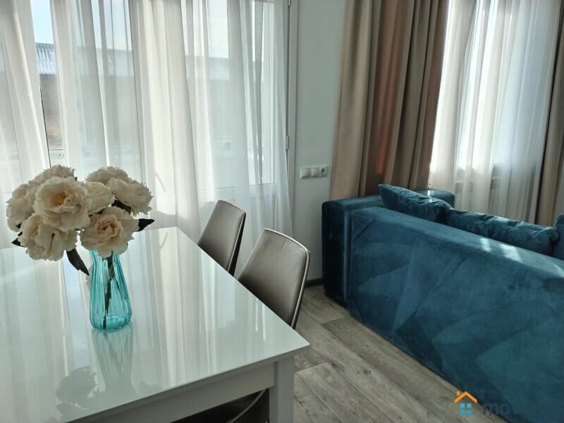 2-комн. квартира, 58 м²