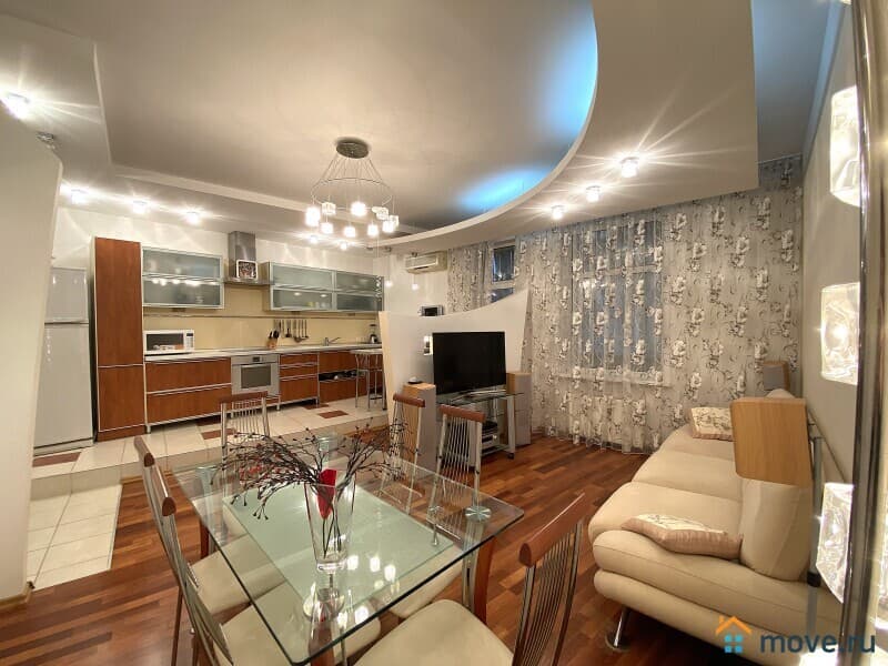 3-комн. квартира, 121 м²