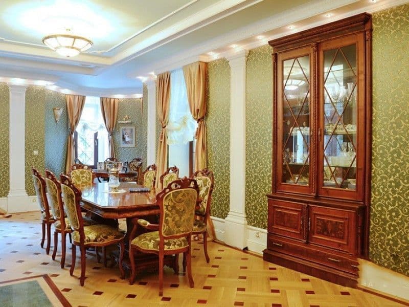 дом, 526 м², 25 соток
