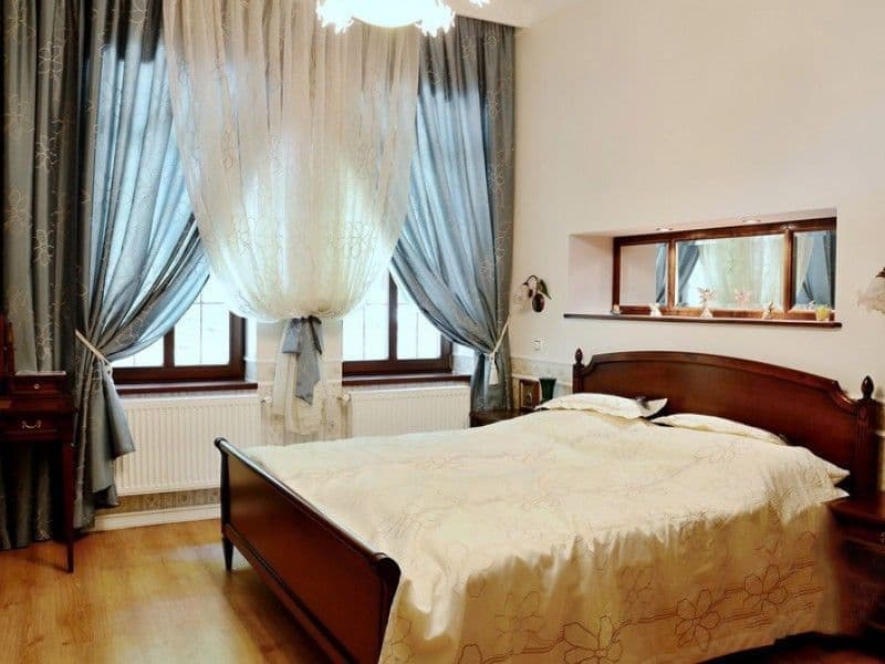 дом, 526 м², 25 соток