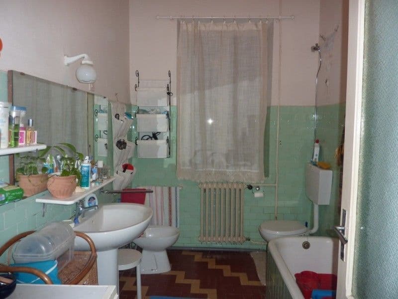 дом, 300 м², 0.6 га