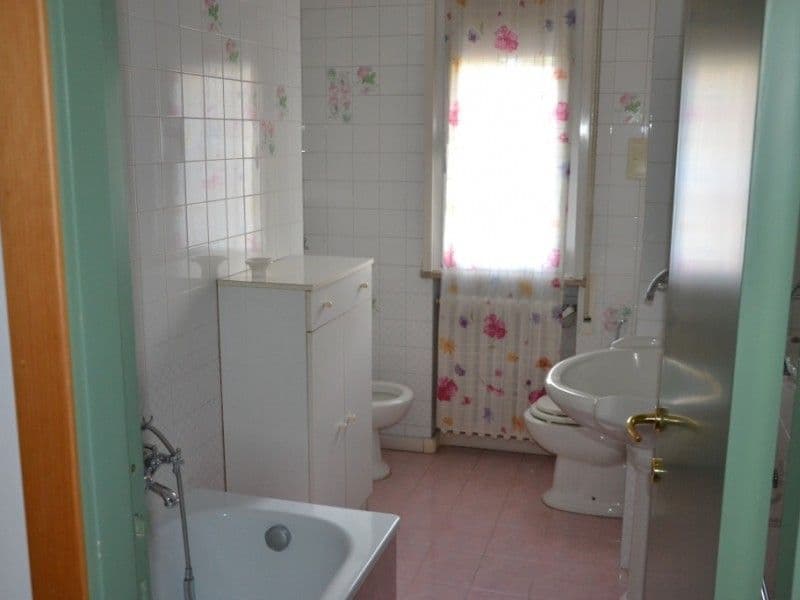 4-комн. квартира, 100 м²