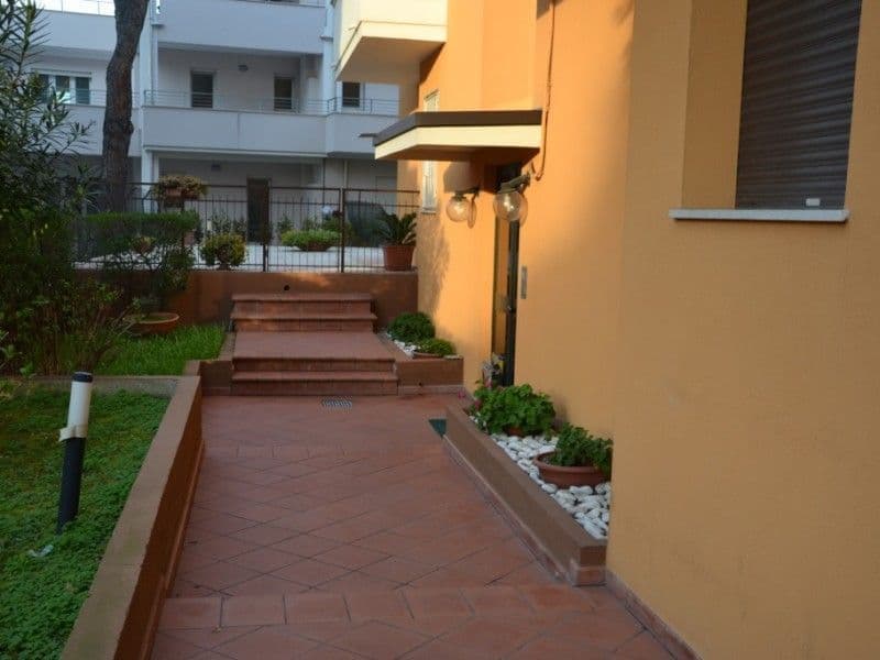 4-комн. квартира, 100 м²
