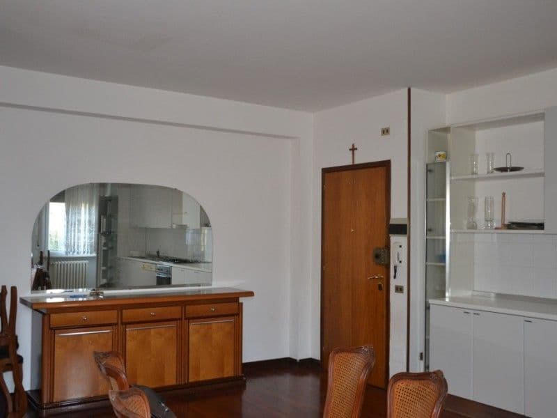 4-комн. квартира, 100 м²
