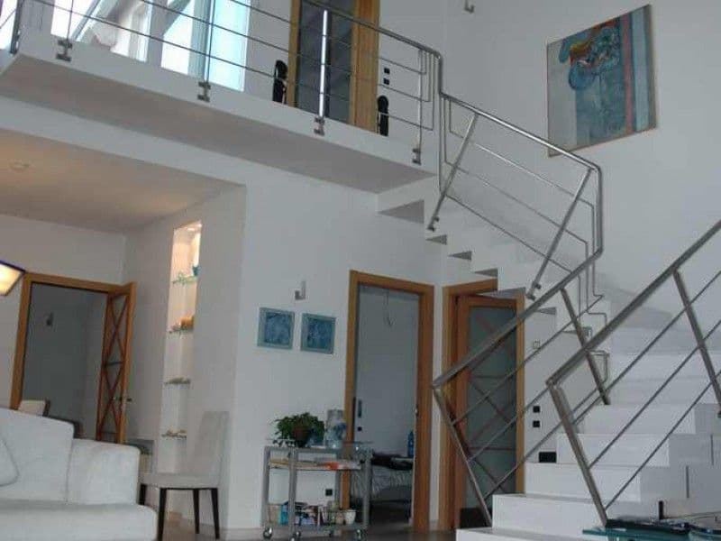вилла, 270 м², 8 соток
