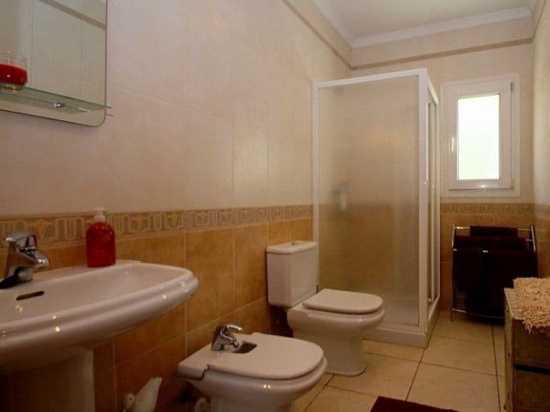 вилла, 260 м², 18 соток