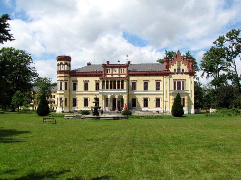 коммерческая недвижимость, 4500 м²