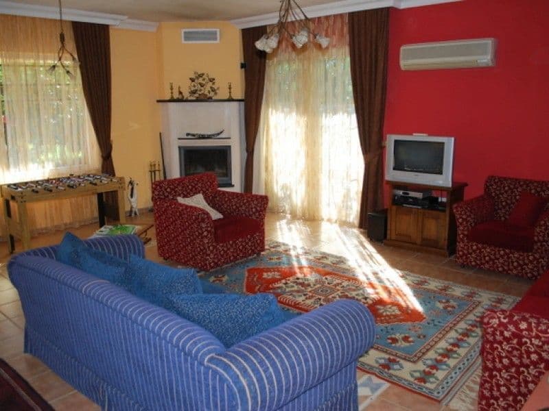 вилла, 220 м², 22 сотки