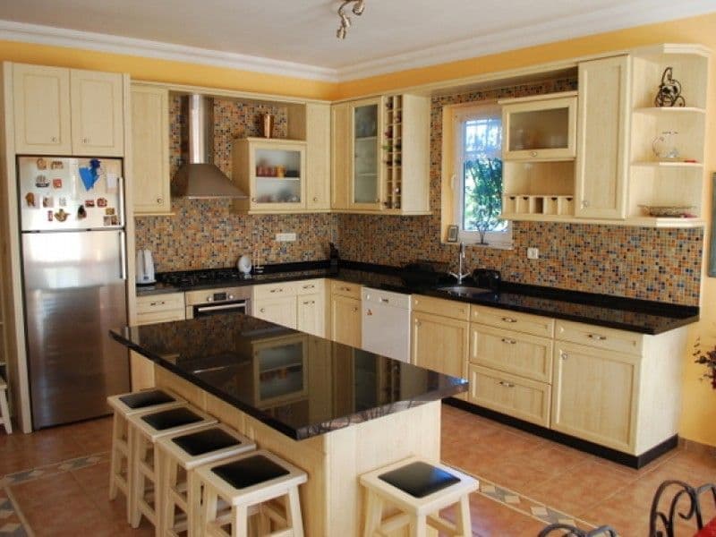 вилла, 220 м², 22 сотки