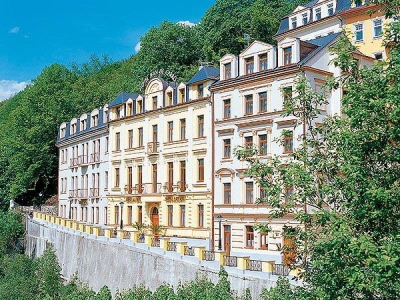 коммерческая недвижимость, 1587 м²
