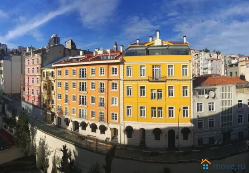 5-комн. квартира, 223 м²