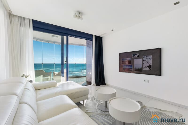 3-комн. квартира, 155 м²