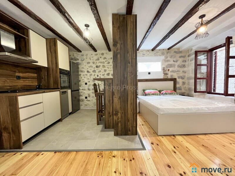 4-комн. квартира, 77 м²