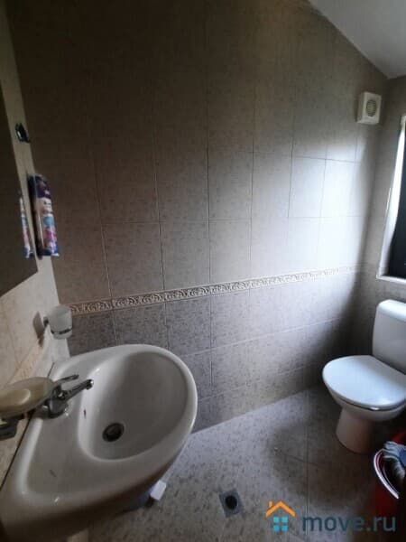 дом, 130 м², 3 сотки