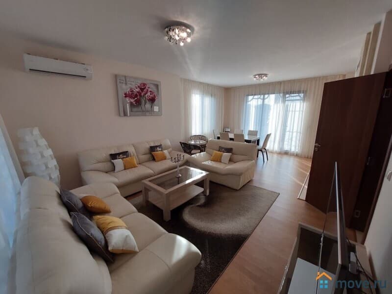 дом, 130 м², 3 сотки