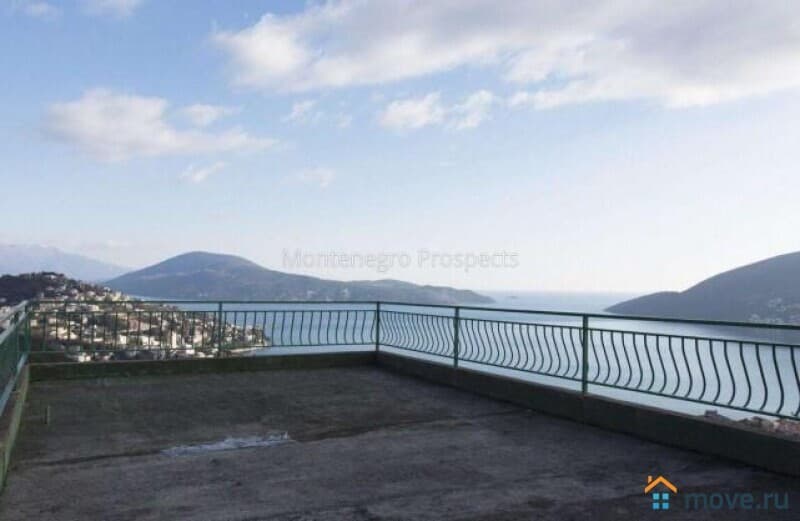 вилла, 700 м², 9 соток