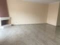 Продажа четырехкомнатной квартиры, 117 м², этаж 3 из 5. Фото 3