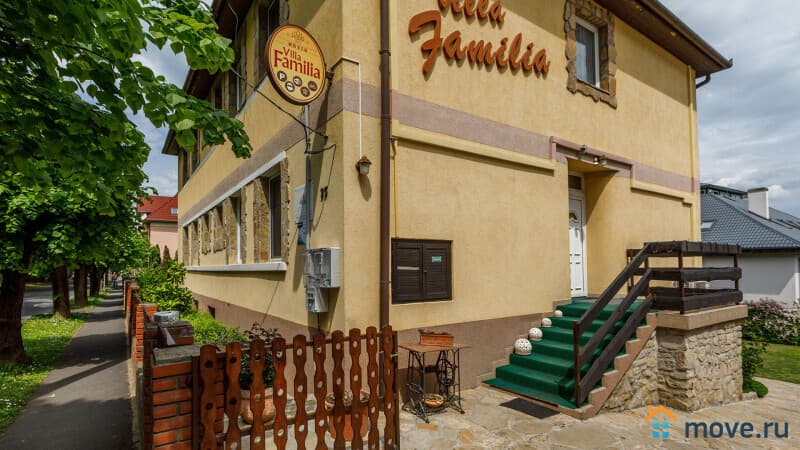 гостиница, 370 м²