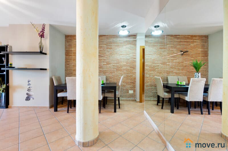 4-комн. квартира, 134 м²