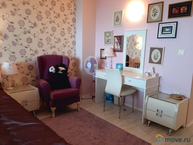 3-комн. квартира, 158 м²