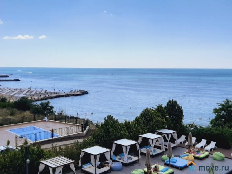 3-комн. квартира, 158 м²