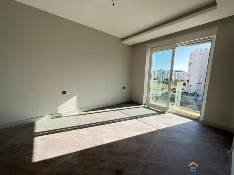 2-комн. квартира, 143 м²