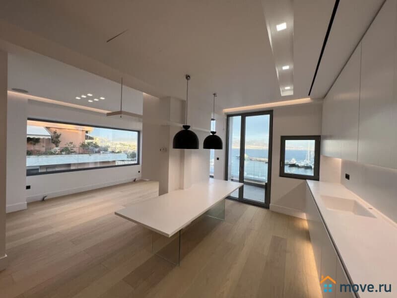3-комн. квартира, 82 м²