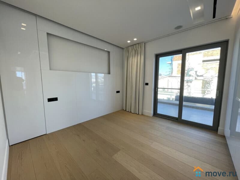 3-комн. квартира, 82 м²