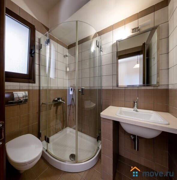 3-комн. квартира, 145 м²