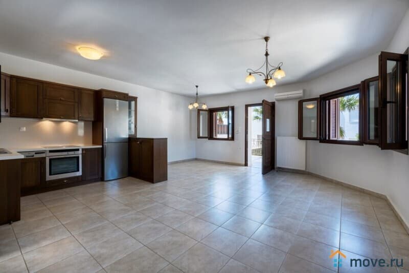 3-комн. квартира, 145 м²