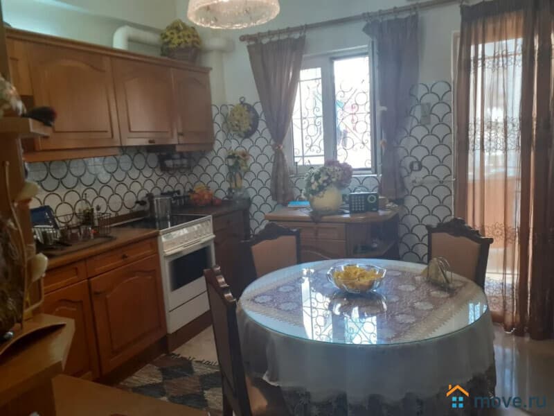 3-комн. квартира, 90 м²