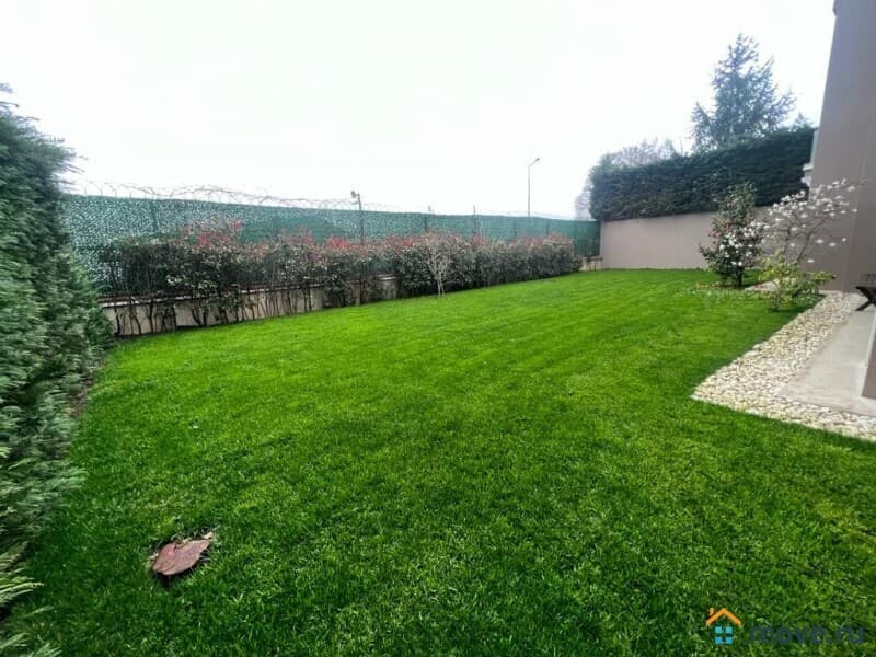 вилла, 450 м², 15 соток