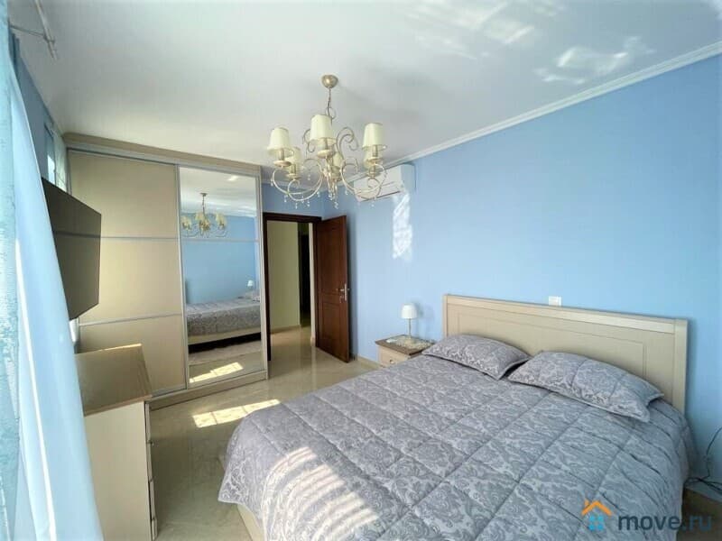 вилла, 300 м², 18 соток