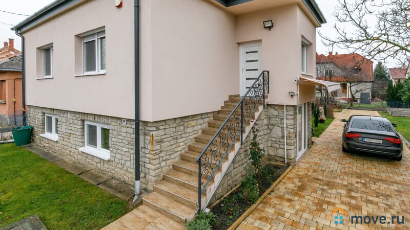 дом, 180 м², 7 соток