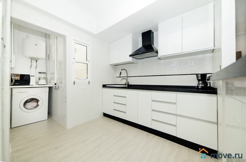 3-комн. квартира, 98 м²