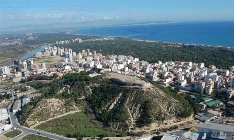 3-комн. квартира, 105 м²