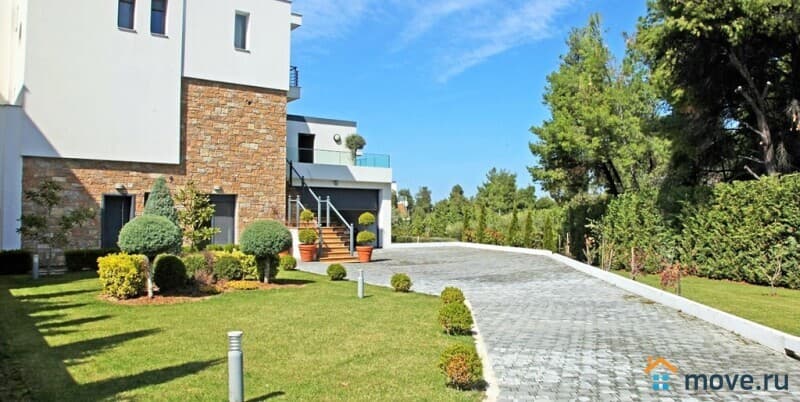 вилла, 380 м², 8 соток