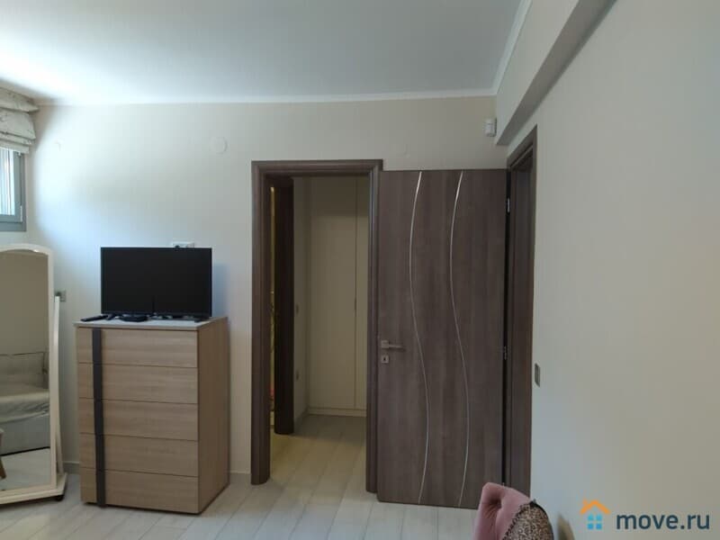 вилла, 370 м², 7 соток