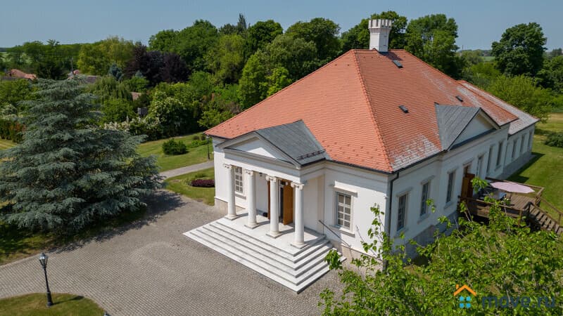 поместье, 450 м², 4.5 га