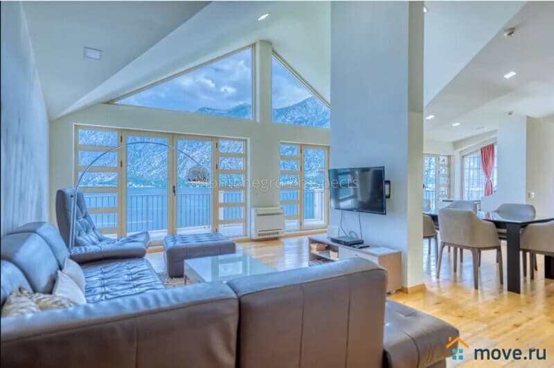 4-комн. квартира, 167 м²