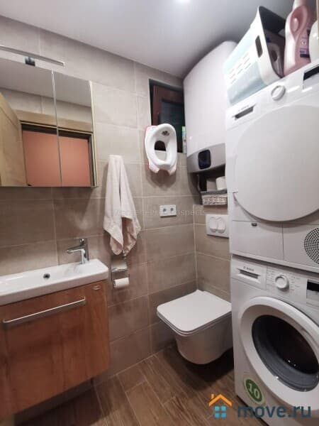 4-комн. квартира, 140 м²