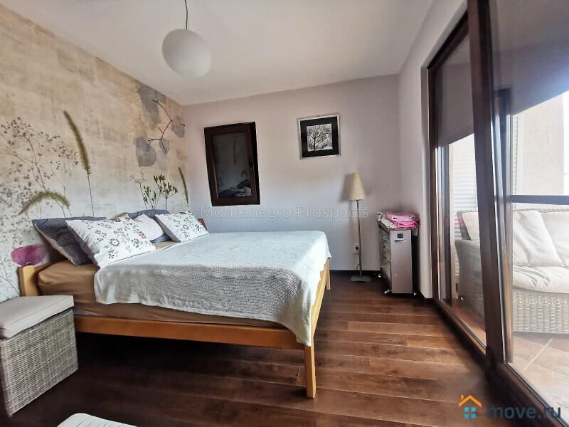 4-комн. квартира, 140 м²