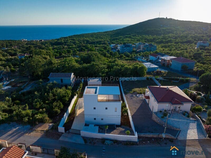 вилла, 320 м², 10 соток