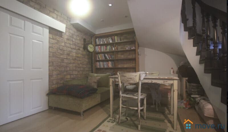 вилла, 300 м², 10 соток