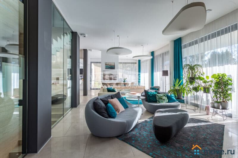 вилла, 400 м², 10 соток